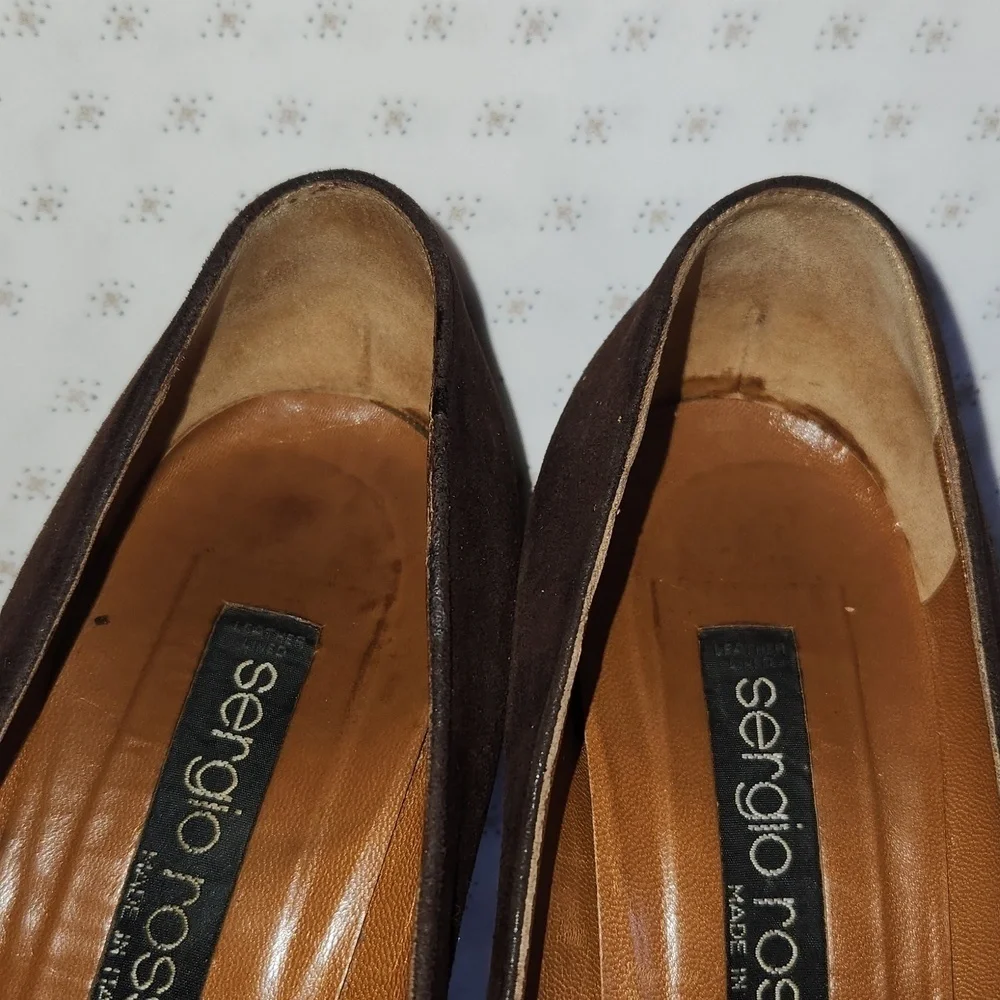 Sergio Rossi Brown Suede Embroidered Toe Kitten Heels Pumps sz 38.5/8.5
